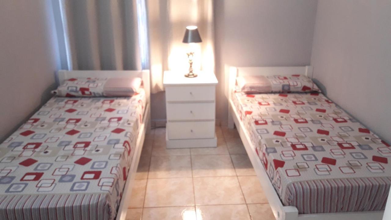 En Familia Villa Puerto Iguazu Ngoại thất bức ảnh