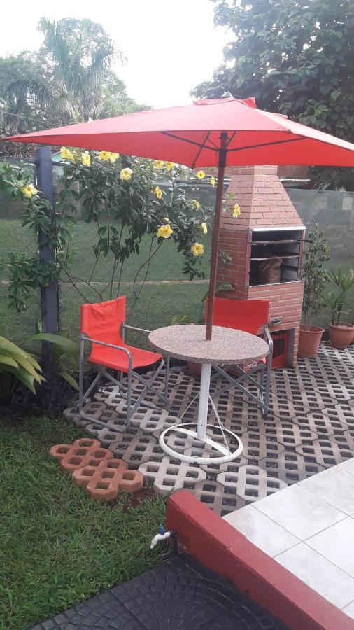 En Familia Villa Puerto Iguazu Ngoại thất bức ảnh