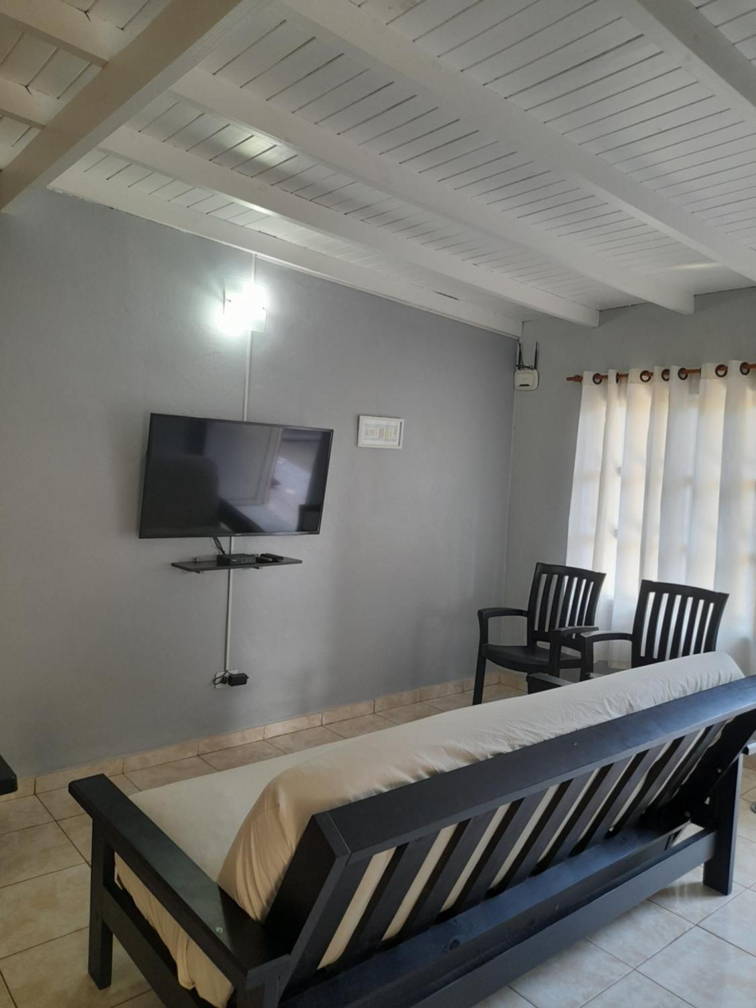En Familia Villa Puerto Iguazu Ngoại thất bức ảnh